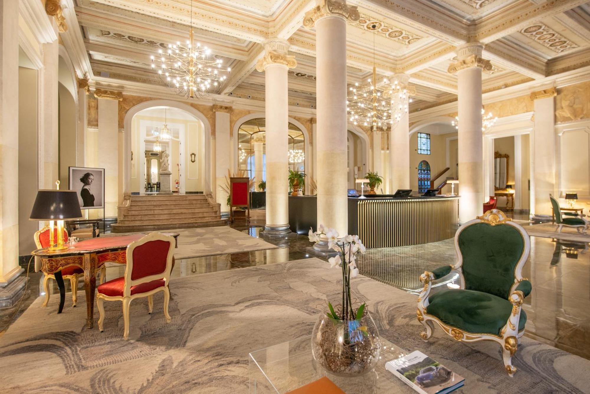 Grand Hotel Et Des Palmes Палермо Екстер'єр фото The lobby of the hotel