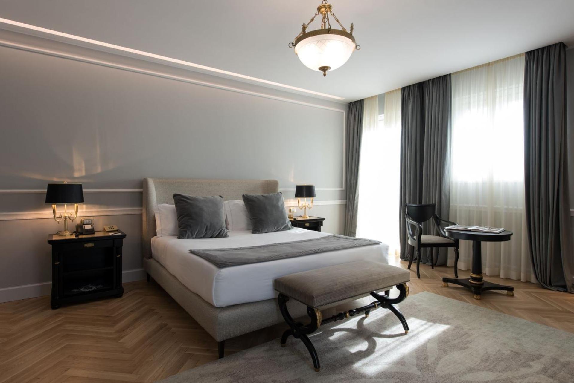 Grand Hotel Et Des Palmes Палермо Екстер'єр фото A bedroom at the hotel